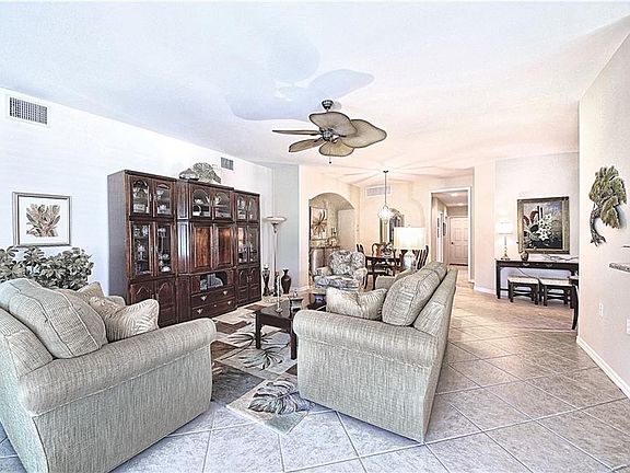 2nd image of 3978 Bishopwood Ct W Unit 101