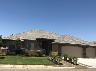 2727 Omaha Ave, Clovis, CA