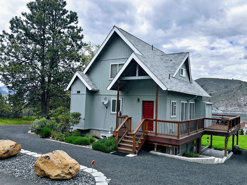 Entry side of the house