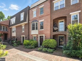1810 21st St N, Arlington, VA 22209