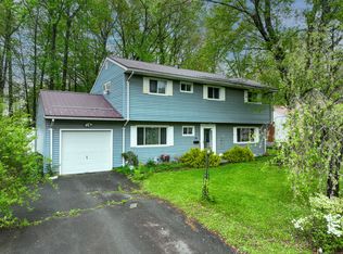 50 Lyman Rd, West Hartford, CT 06117