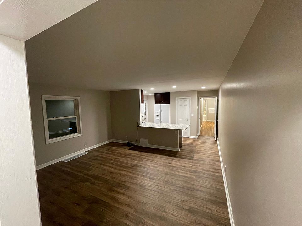 1418 Lake St NE, Hopkins, MN 55343 Zillow