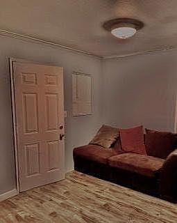 3rd image of 580 W 16th St #B