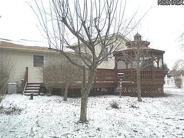 3rd image of 5322 Francesca St