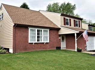 13 Pheasant Run, Horsham, PA 19044