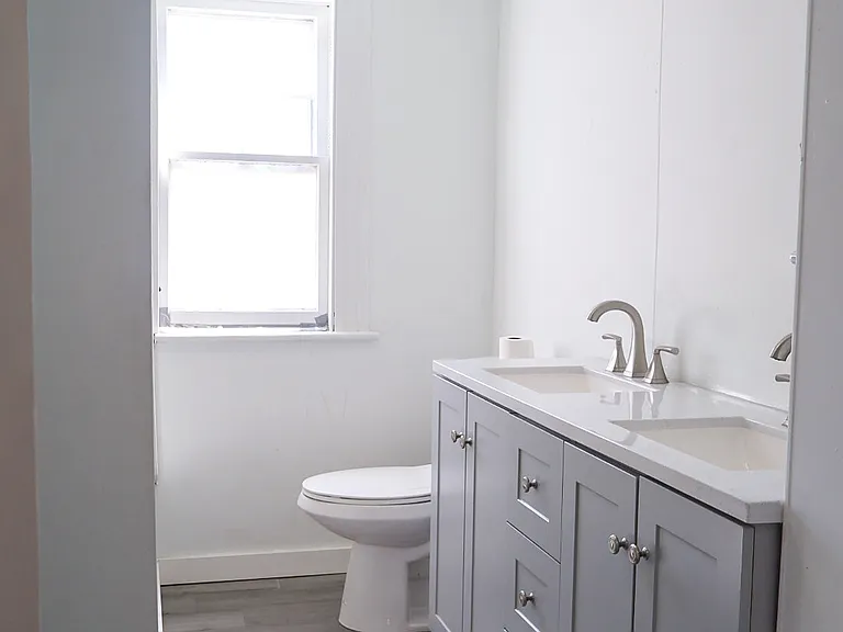 66 Forest Ct — Photo 9