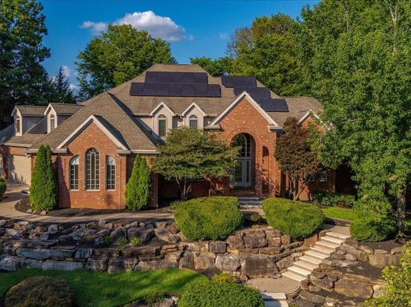 5544 Crimson Ct, Newburgh, IN 47630