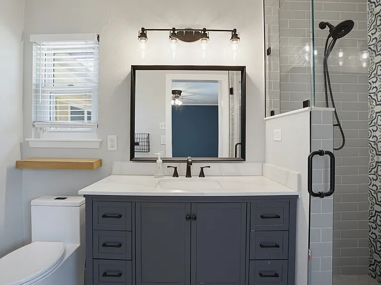 8315 Castlecreek Dr — Photo 16