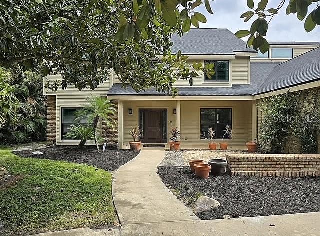 1st image of 415 WOODSTEAD CIRCLE