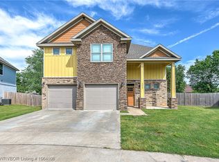 1347 N Sicily Ln, Fayetteville, AR 72704