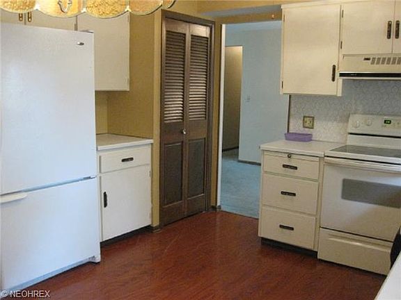 5th image of 2669 Fleger Dr