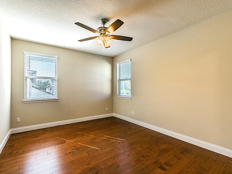 8278 Procida Isle Ln — Photo 60