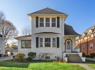 74 Dover Ave, La Grange, IL 60525