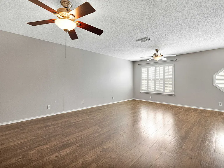 9230 New Kenton — Photo 14