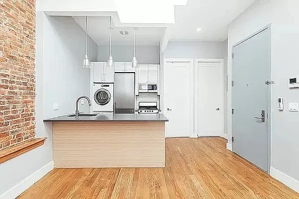 Rented by Rentopia | media 22