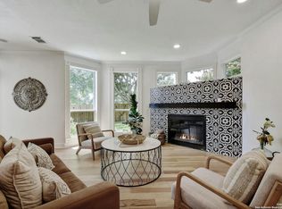 10410 Canyon Riv, Helotes, TX 78023