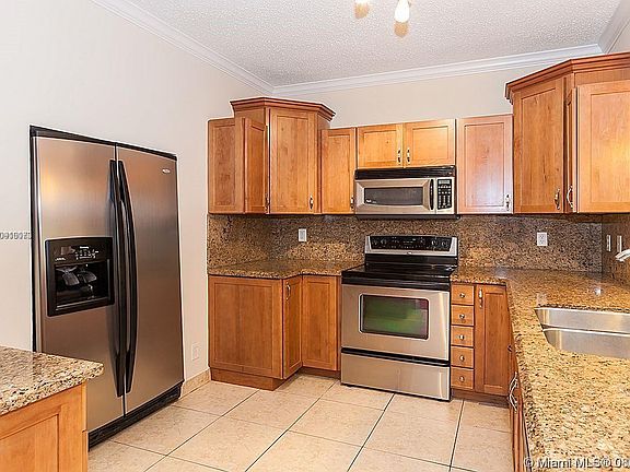 5th image of 21185 Mainsail Cir APT D12