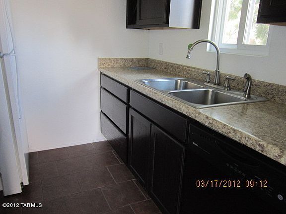 2nd image of 6572 W Calle Sierra #Paz-d