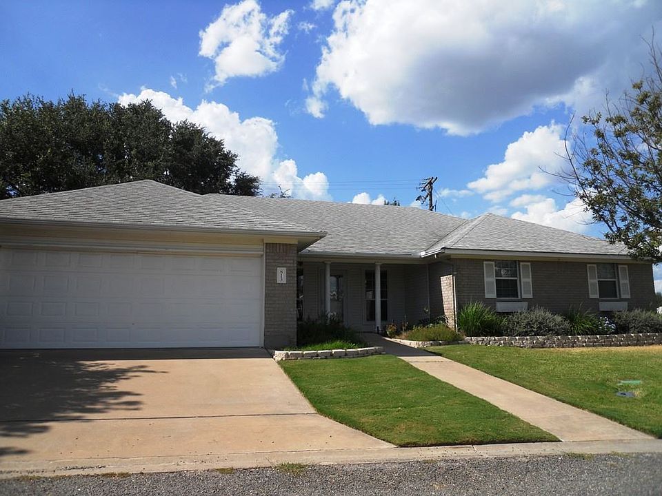 1st image of 813 Cottonwood Dr