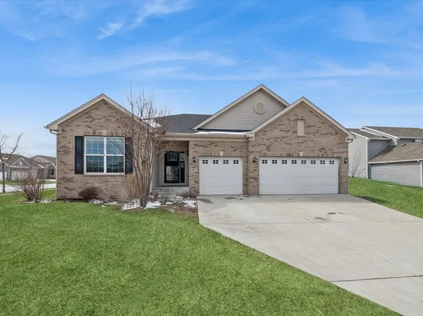 807 Back Bay Ct, Minooka, IL 60447