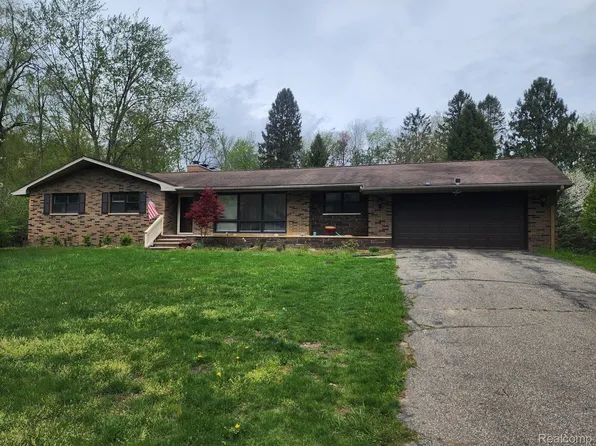3310 W Morrell St, Jackson, MI 49203