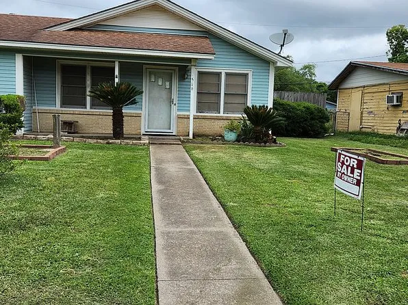 516 Bridal Wreath Ave, Orange, TX 77630