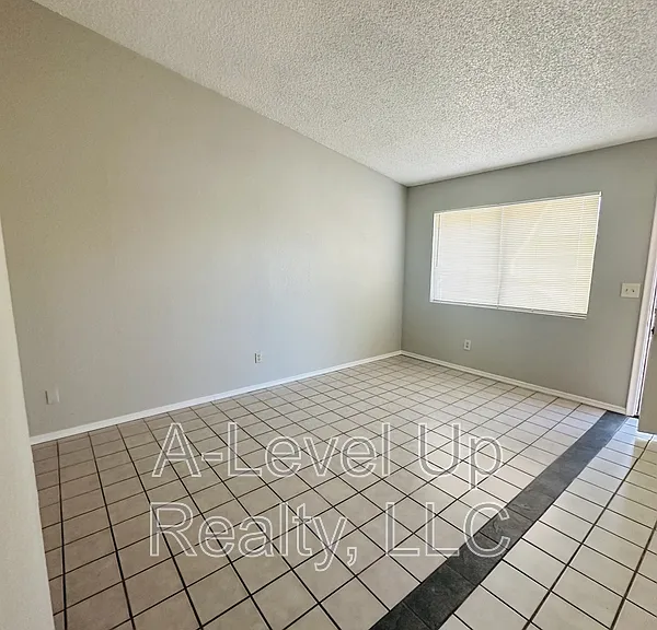 1503 N Riverview Blvd — Photo 11