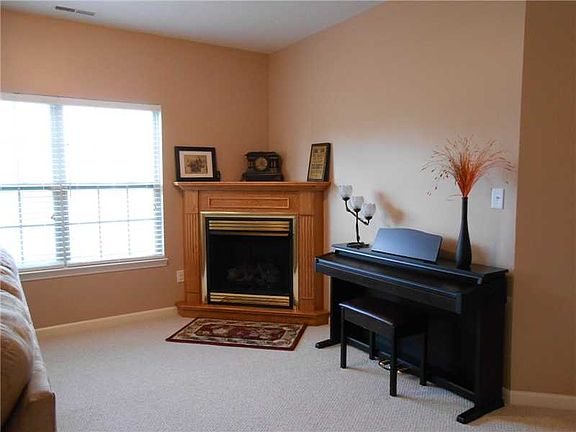 5th image of 10780 Crane Dr