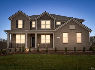 22273 Hilda Ln, Lyon Township, MI 48178