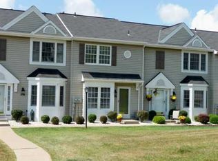 296 Cordial Dr, Bridgeville, PA 15017