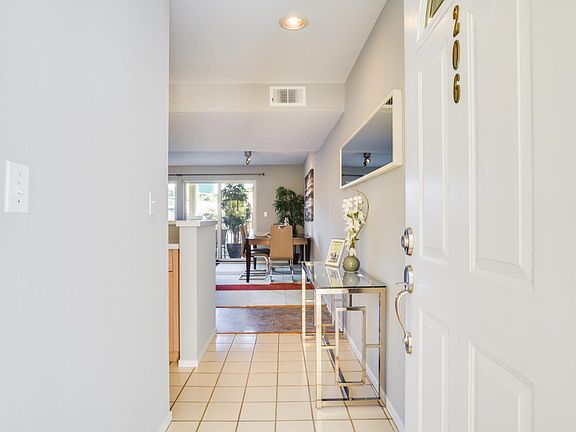 3rd image of 3885 Carter Dr APT 206