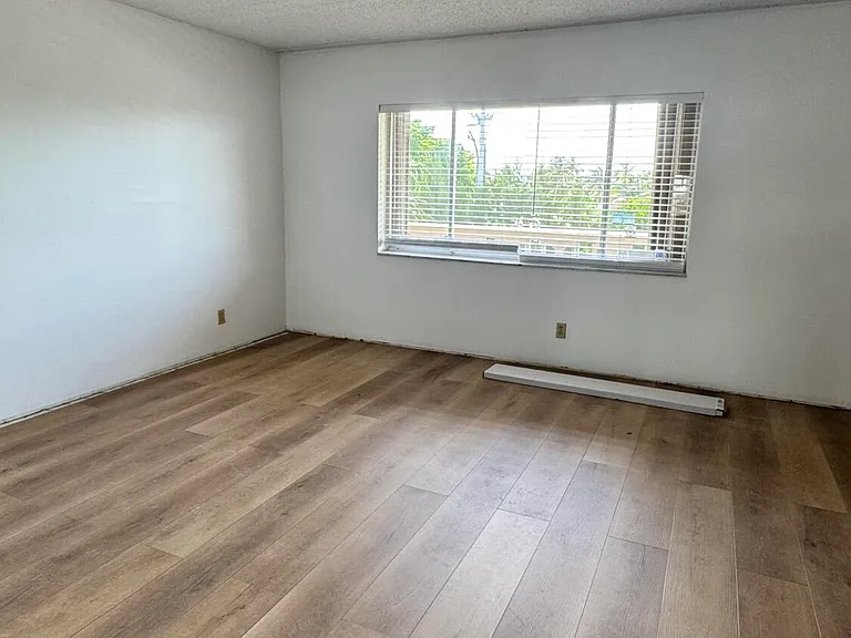 100 Village Green Cir E #314 — Photo 2