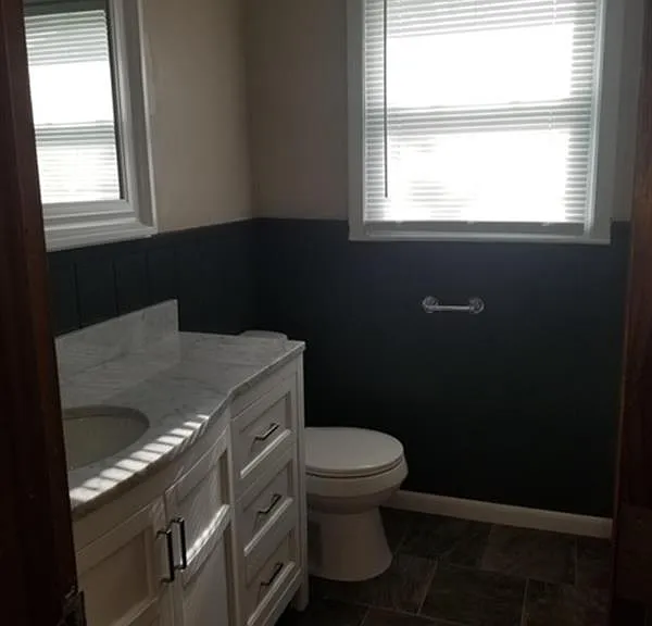 418 Jefferson St — Photo 12