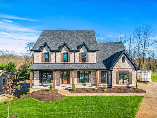 2007 Mallard Ln, Baden, PA 15005