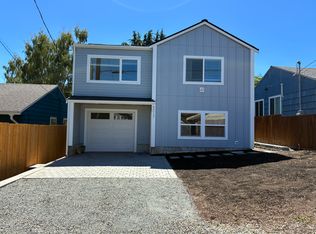 5017 S Roxbury St, Seattle, WA 98118