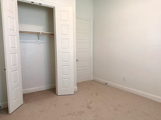 3250 Jersey Dr — Photo 10