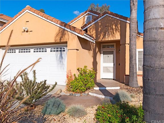 2nd image of 43086 Camino Casillas