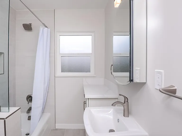 2755 Teresita St — Photo 14