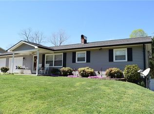 173 Crescent Dr, North Wilkesboro, NC 28659
