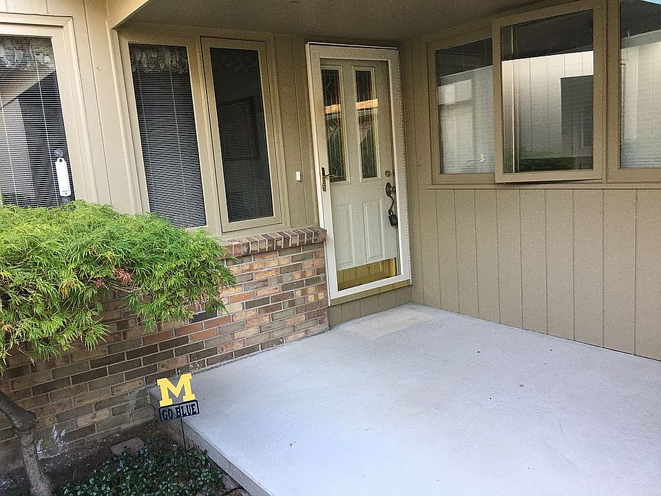 1st image of 12414 Pinecrest Dr