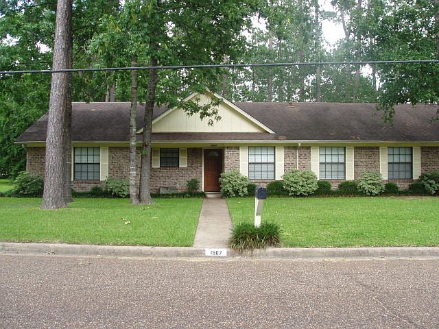 1st image of 1507 Woodland Dr