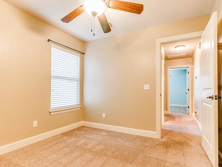 4909 Kelly Lakes Dr — Photo 44