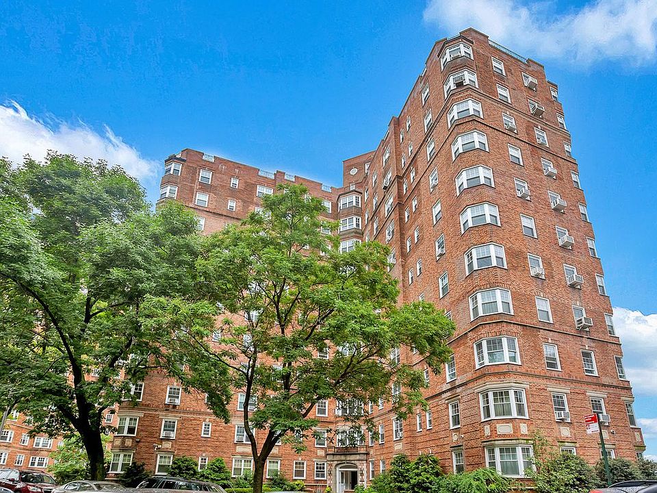 1st image of 120 Cabrini Blvd APT 116