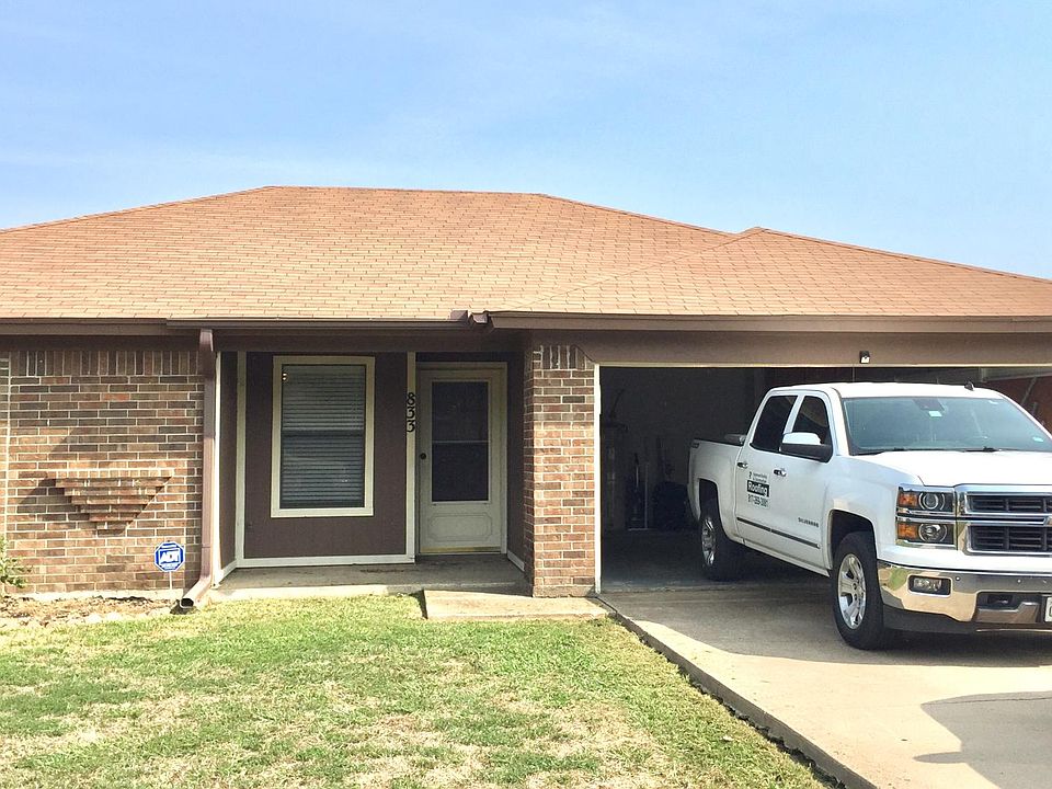 1st image of 833 Crestview Dr