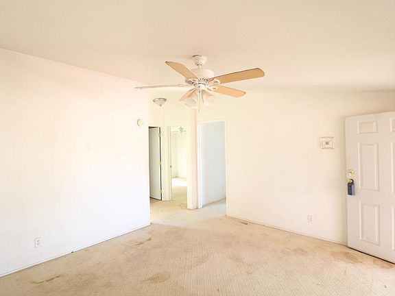 3rd image of 26846 N Morning Star Ln