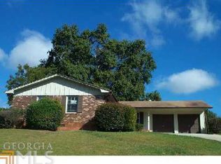 2412 Wood Valley Dr, Morrow, GA 30260