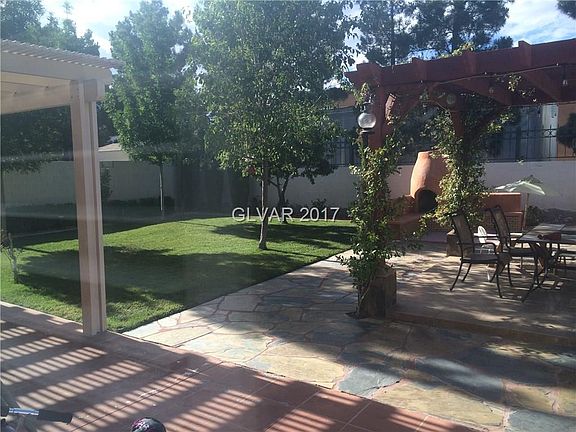 3rd image of 534 Old Palms Dr