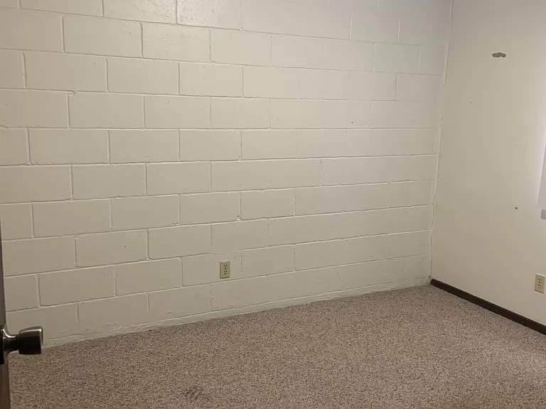 1701 University Dr #7 — Photo 1