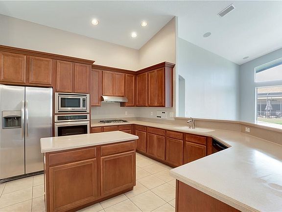 4th image of 11424 Newgate Crest Dr