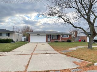 33375 Elgin Ct, Sterling Heights, MI 48310